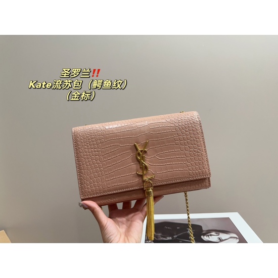 2023.10.18 Gold Label P210 Complete Package ⚠️ Size 24.14 Saint Laurent Kate tassel bag (alligator pattern) is exquisite, beautiful, high-level, elegant, and easy to handle. No clothes or seasons can be selected all the year round, cool and cute, tall gir
