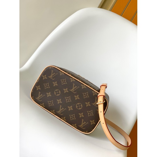 20231125 p520 Top Original LV Nine BB Makeup Bag M42265 Inspired by the iconic Nice Makeup Bag, this elegant toilet bag is a personalized choice for carrying basic beauty products. The hidden zipper pocket on the inside of the flip can store particularly 