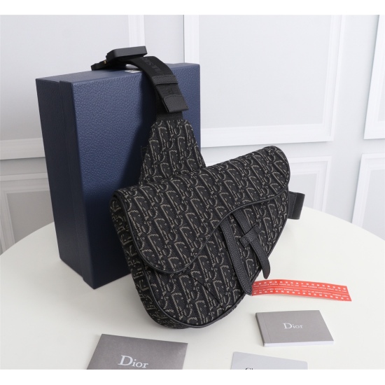 20231126 510 Dior Men's Saddle Bag with Authentic Matching Box Model: 1ADPO093 (Gray Cloth Jacquard) Size: 20 * 28.6 * 5cm Physical Photo, Same as Goods Heavy Gold Authentic Printing Reproduction Imported Apricot Cloth Jacquard Fabric with Original First 