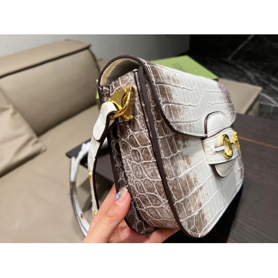 2023.10.03 P205 box matching ⚠️ Size 26.18 Kuqi Saddle Bag 1955 GUCCI Himalayan Gradient Crocodile Pattern Essential for Daily Outgoing