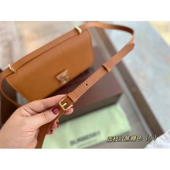 2023.11.17 210 box size: 20 * 13cm (lychee grain) BUR new TB tofu bag! The square and upright design is very low-key, and the TB exclusive logo lock bag is simply not very attractive
