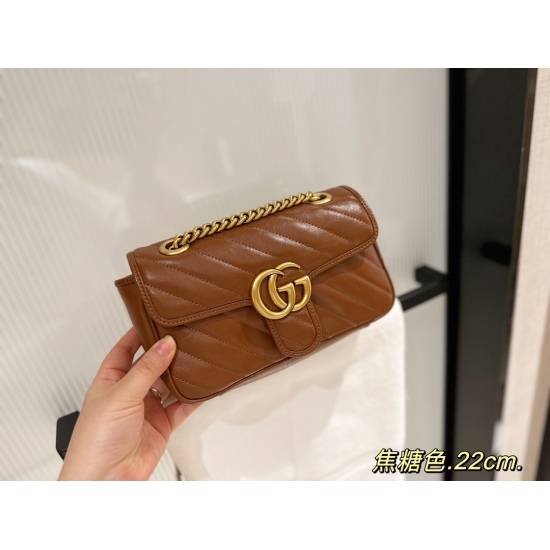 2023.10.03 175 205 210 with box size: 16.5cm 22 * 13cm 26 * 14cm GG marmont caramel color is too beautiful. This color is elegant, high-quality, cost-effective, and of high cowhide quality ✔