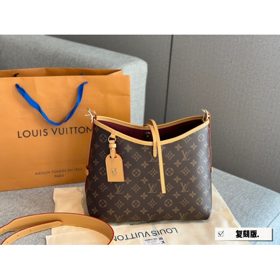 345 unboxed replica size: 29 * 22cm (small) Top level version available 〰 L's 22sscarry all comes with a mother and child bag and a wide shoulder strap made of imported color changing yellow leather. ⚠ Details... Perfect ✔ Search for Lv carry shopping bag