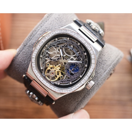 20240408 Unified 600 Men's Favorite Hollow out Watch ⌚ 【 Latest 】: Patek Philippe's Best Design Exclusive First Release 【 Type 】: Boutique Men's Watch 【 Strap 】: Real Cowhide Watch Strap 【 Movement 】: High end Fully Automatic Mechanical Movement 【 Mirror 