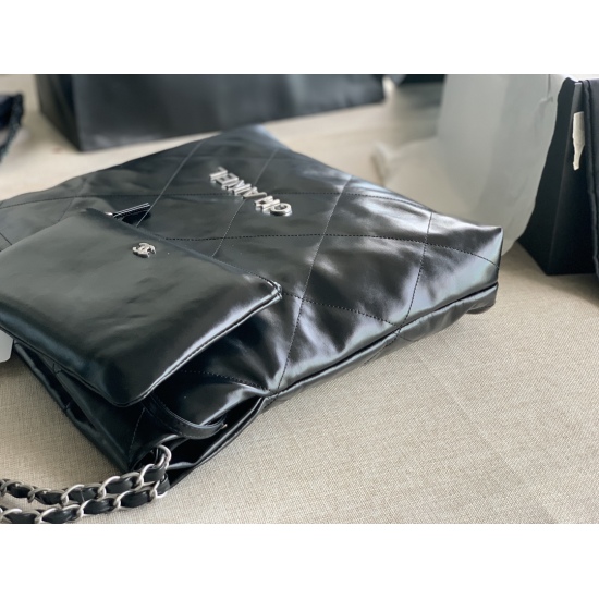P1010 CHANEL: Medium AS3261 #: 39X42X8Cm New in stock: Cowhide series, calf leather with precious light and bright appearance, soft and smooth, delicate and comfortable touch, casual drawstring close fitting bag, large capacity, fashionable and versatile.