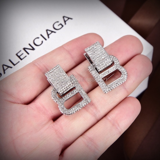 2023.07.23 New products from the original order Balenciaga new ear stud counter consistent brass plating 18k gold popular shipment design unique avant-garde beauty essential