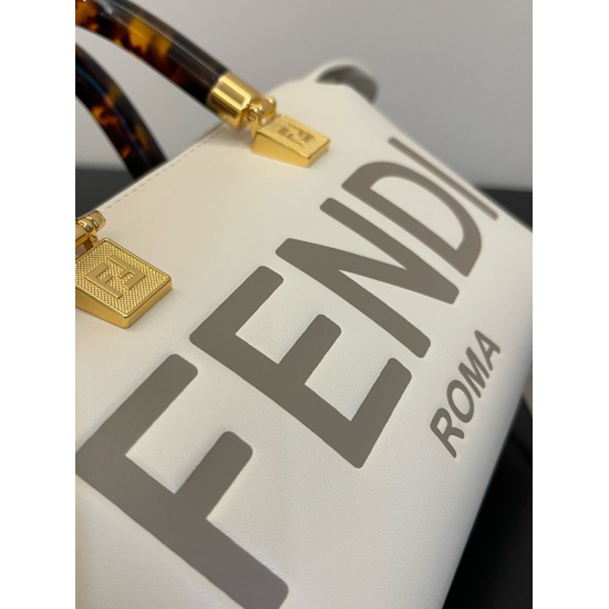 2024/03/07 Original Order 750 Special Grade 870 White Spot ✔ The FEND1 brand new Mini ByThe Way mini handbag features a pure and minimalist ByTheWav silhouette combined with tortoiseshell handles, giving it a personalized and lovable mini look. The smooth