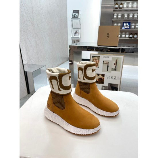 September 29, 2023 ❄️❄️ P280 UGG New Upgraded Little Martin Unique Wool Thermal Design Upper Made of Premium Australian Top Layer Frosted Cowhide+Real Wool Inner Lining Shoe Heel Fashion Versatile Element Upgraded Exclusive Private Mold PU Water Table Ant