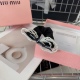 20240413 P 50 comes with a packaging box (single). The new Miumiu letter hairband is simple, elegant, practical, and versatile, making it very worth buying