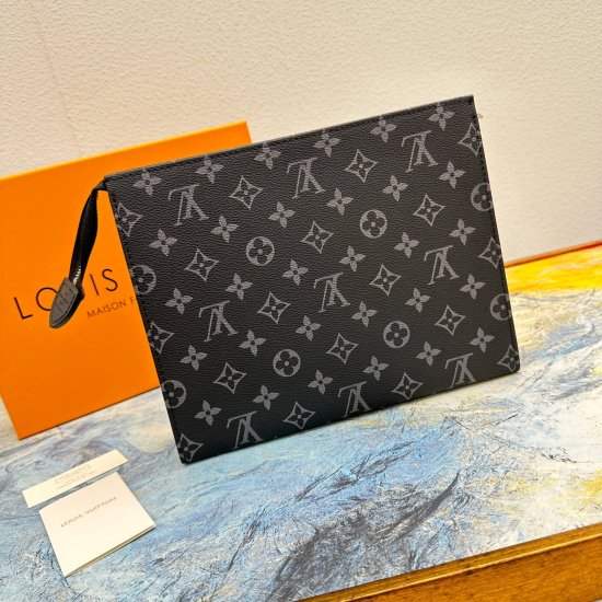 20230908 Comes with Louis Vuitton No. 26 Lavatory Bag Official