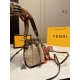 2023.10.26 P190 (Folding Box) size: 1712FENDI Fendi mini bucket drawstring bag with double flogo embroidery canvas material, sturdy and durable! Humanized design shoulder strap, can be carried by hand or cross body! Cute and exquisite, essential for autum