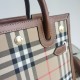 On March 9, 2024, the original P700 Burberry [model 6641] small and exquisite 