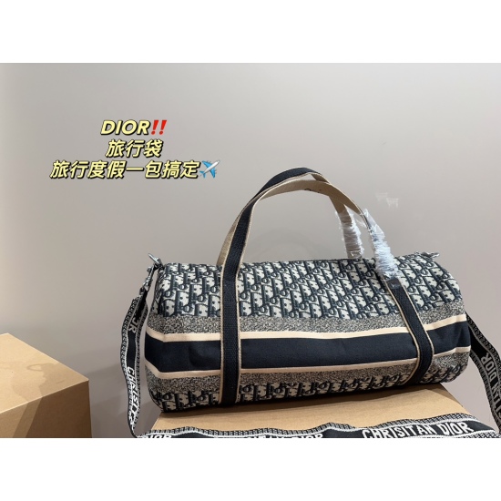2023.10.07 P195 ⚠ Size 47.21 Dior travel bag, a large capacity essential item for vacation and travel, one of the must-have items for fashion influencers. The actual product is absolutely stunning to you