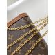 20231125 p500M68746 Exclusive Original Order This Dauphine chain pack combines the iconic elements of the Dauphine series with the fusion of Monogram and Monogram Reverse canvas: a retro appearance, cowhide trim, and LV Circle hooks. The space is spacious