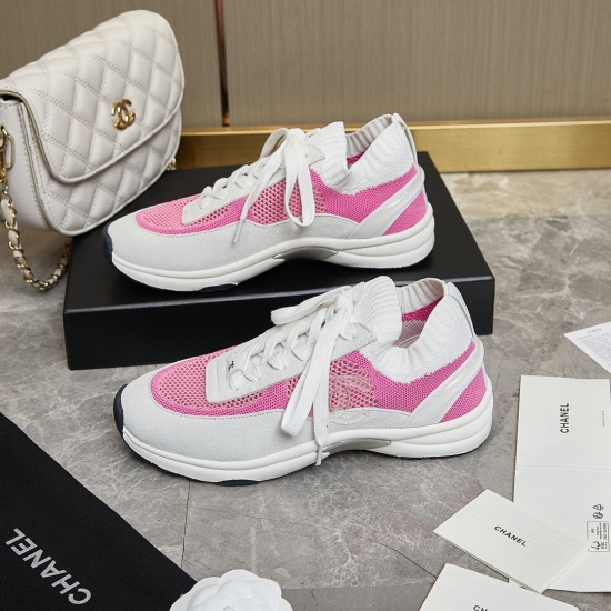 On November 19, 2023, Chanel - This classic design is the top casual sneaker at the 2022 counter; Various styles of electric embroidery on the upper; Big bottom but fashionable and sporty; Unusual influx of various color elements... Diversified mix and ma