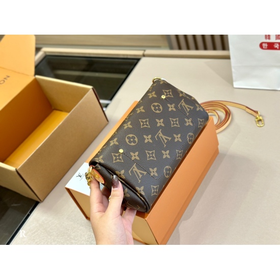 2023.10.1 215 Iv entry-level classic LV dinner party super difficult to buy Favorite. If you're struggling to buy which one! Size: 22.12cm with folding box airplane box