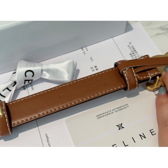 2023.09.03 135 box size: 2.5cm wide celine belt has been very popular recently! Cowhide leather! Complete packaging! The belt belongs to it! Celine | The Celine belt is exquisite and stylish! (Note size when placing an order)