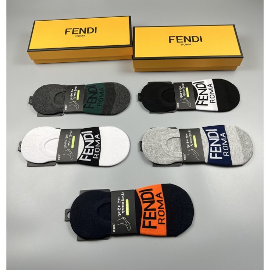 2024.01.22 Explosive Street New Shipment FENDI (Fendi) Latest Invisible Socks O-shaped Design Will Not Drop Heel [Smart] Dominant, Fashionable, Pure Cotton Quality [Social] Comfortable and Breathable on the Foot, Available in Stock