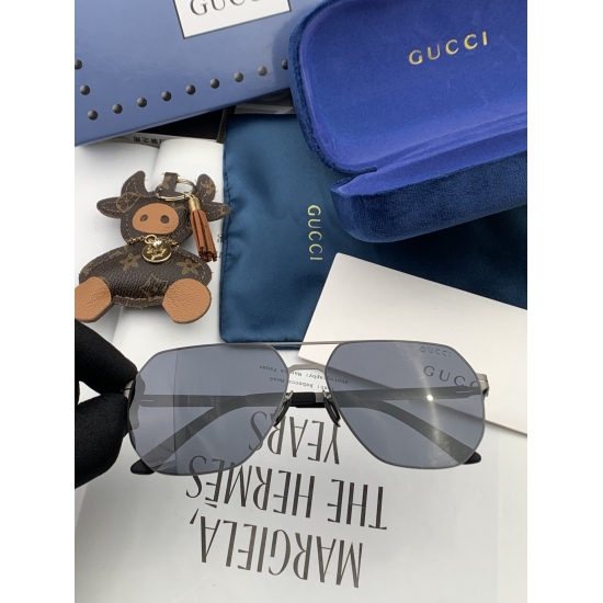 220240401 P115 ♦️  GUCCI 2024 new pair of sunglasses for men and women, polygonal sunglasses with IP electroplating that never fades, super light, super elastic, and full length glasses without screws. The important thing is that high-definition nylon len