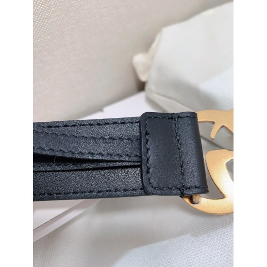 The 20231004 Gucci top-level version pays attention to various details and supports various inspections. Founded in Florence in 1921, Gucci is one of the world's outstanding luxury boutique brands. This style (3.0cm) is the most popular imported original 