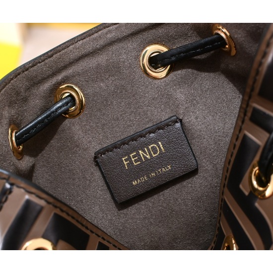 2024/03/07 P610 only produces Baiyun stall quality ❌ Refusing to take regular goods, Italian original leather, leather has its own fragrance, please recognize ✅    ［ FENDI: Same style MON TRSOR bucket bag at the counter, same style as many celebrities ❤ D