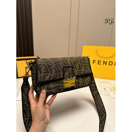 2023.10.26 P185 (with box) size: 2614FENDI new vintage stick bag with classic vintage pattern, simple bag shape, shoulder strap and handle: detachable~the bag has light weight and ample space, carrying it is a fashionable essence for walking