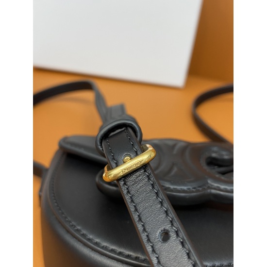 20240315 p670 [CL Home] New BESACE Mini Handbag, TRIOPHE Smooth Cow Leather Handbag, Cow Leather Lining, Cow Leather/Fabric, Crossbody and Shoulder, BANDOULIRE EN CUIR (Adjustable: 50 CM)! Model: CL10303, Size: 11 X 10 X 5cm