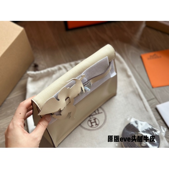 2023.10.1 290 box size: 22 * 18cm new EVE leather ‼️ Dance bag Kelly Danse ✔️ The logo is complete, the version is authentic and can be used in various ways. One shoulder crossbody, two shoulder hand carry, and waist can be particularly practical, high-en