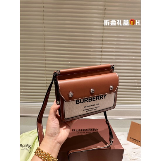 2023.11.17 P210 Full set packaging BURBERRY double-sided bag Horseferry printed canvas patchwork leather diagonal backpack 20cm