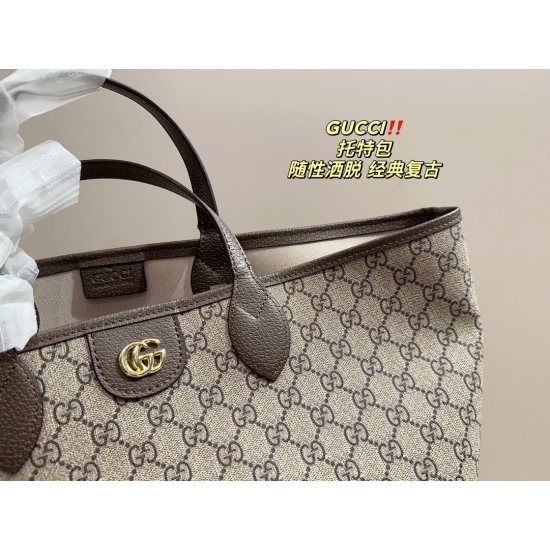 2023.10.03 P185 box matching ⚠ The size 35.29 Kuqi Tote bag is the most suitable for casual fairies. The overall design of this Tote shopping bag belongs to the simple and elegant type, and with Gucci's iconic print, it may at most add a classic retro fee
