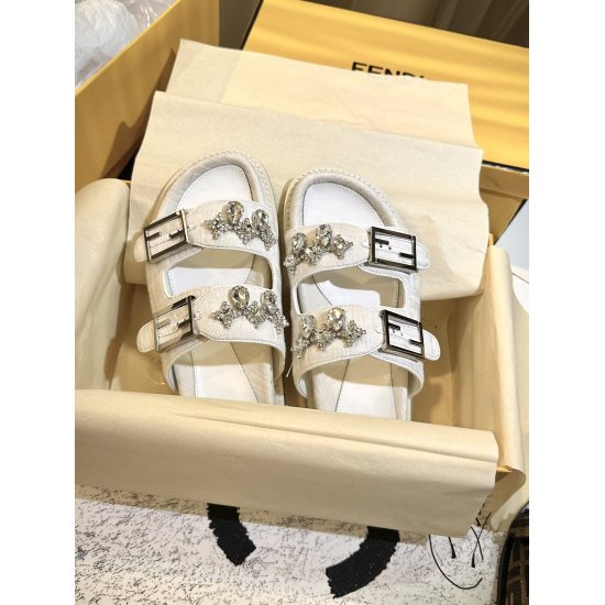 20240413 FENDI Couple Fendi | 2024 P280FD Latest Spring and Autumn New Slippers Collection 〰 Developed in a 1:1 ratio, the first FF Baguette decorative buckle with fresh blood injection and FF retro design is super beautiful and versatile, with eye-catchi