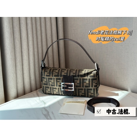2023.09.03 195 box size: 26 * 13cm fendi Medieval French stick bag classic vintage large F with oil wax cowhide and two shoulder straps (very retro feeling)