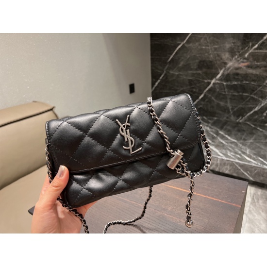 2023.10.18 Cowhide P245 ⚠️ Size 20.11 Saint Laurent Envelope Bag Invincible Classic Envelope Bag Soft and Sticky Hand Feel, Beautiful Upper Body