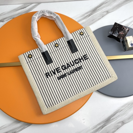 20231128 630 River Gauche Tote Bag, Left Bank Shopping Bag: From custom linen fabric to hardware to silk screen printing, I demand perfection in every detail! ZP has purchased customized molds, to be honest, this is the most difficult shopping bag I have 