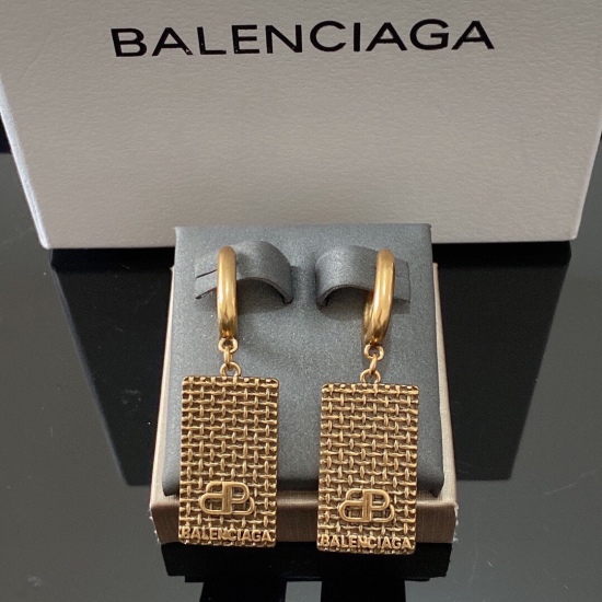 20240411 BAOPINZHIXIAO Balenciaga Earrings 20
