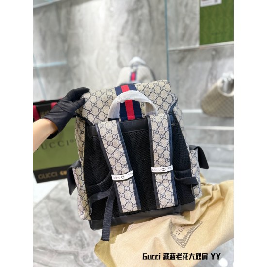 On March 3, 2023, P210's Most Popular Backpack | Call Gucci Men's Backpack. The Gucci Super Double G Backpack looks so beautiful that it cries, and its appearance and capacity are both very touching! The GG pattern is composed of unusual black and gray, a