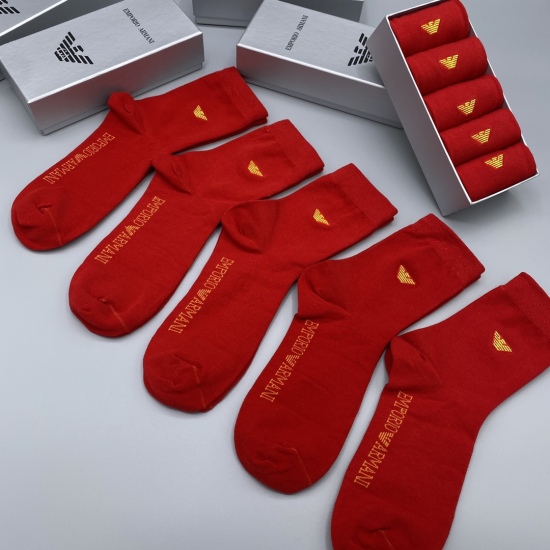 2024.01.22 EMPORIO ARMANl [proud] Upgraded version of mid tube business socks with top quality in the market [proud]