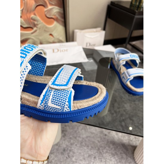 2024.01.05 Dior 2022 Summer Latest Velcro Hemp Bottom Sandals New Summer Colors! The original replica is super durable and versatile, making it very comfortable to wear, slimming and whitening. The shoe upper is made of original customized materials. Size