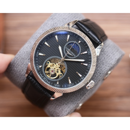 20240408 500 Men's Favorite Three Needle Watch ⌚ 【 Latest 】: Longines Best Design Exclusive First Release 【 Type 】: Boutique Men's Watch 【 Strap 】: Real Cowhide Watch Strap 【 Movement 】: High end Fully Automatic Mechanical Movement 【 Mirror 】: Mineral Rei