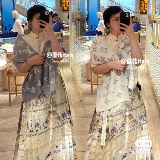 Top level version on May 5th, 2023; 【 ▪️ LV's latest non collision model ❗ Fashionable, super imposing!! Welcome to compare the highest version of the entire network The old flower shawl has a new feeling, it's really beautiful and explosive, very texture