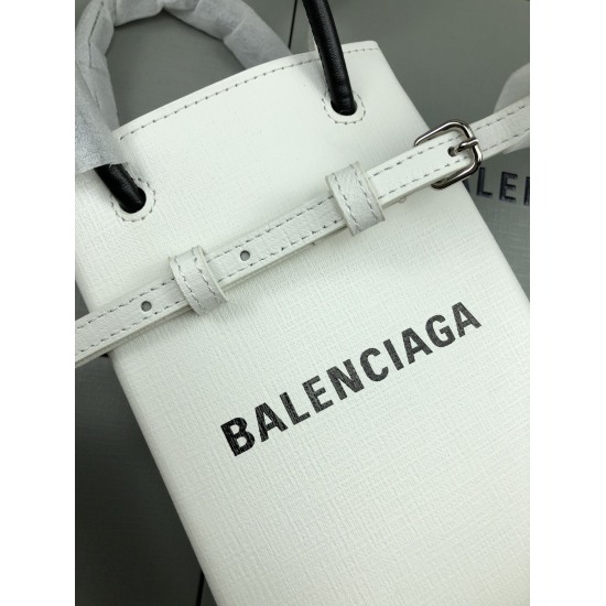 Batch 650 Balenciaga from Balenciaga in 20240324. Italian imported explosive pattern top layer cowhide tassel style small black nail (large bottom length 38cm * 24cm * 12cm) (medium bottom length 30cm * 19cm * 11cm/) (mini bottom length 23cm * 15cm * 64cm