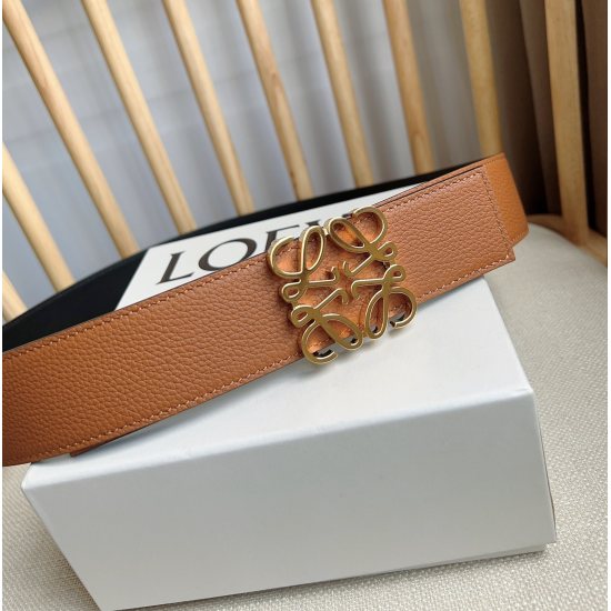 LOEWE (Loewe) counter's latest matching waistband [Celebration] [Celebration] Soft grain cow leather and smooth cow leather with front and back dual wear waistband equipped with LOEWE Anagram needle buckle, excellent craftsmanship, personalized design, ex