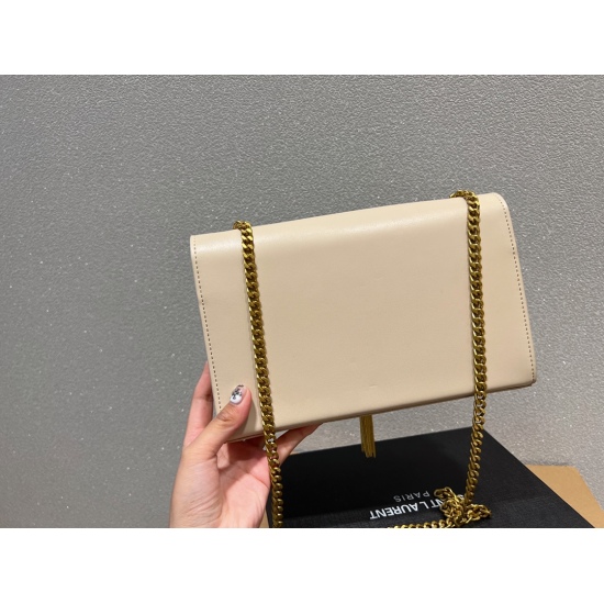 2023.10.18 P180 with box ⚠️ Size 24.14 Saint Laurent's new tassel KATE logo gold buckle chain bag is full of high-end feeling, introverted and not dull, but sweet and salty, changing the temperament of the goddess in seconds