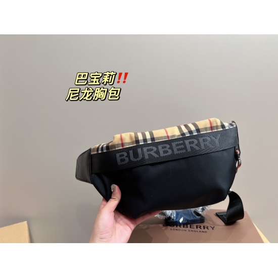 2023.11.17 P175 box matching ⚠️ Size 31.14 Burberry Nylon Chest Bag is versatile and stylish, creating a classic and distinctive bag that is very fashionable and practical