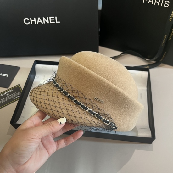 2023.10.2 105Chanel Duck Tongue Military Hat, 100% wool fabric, head circumference 57cm, black and white, high-end customization