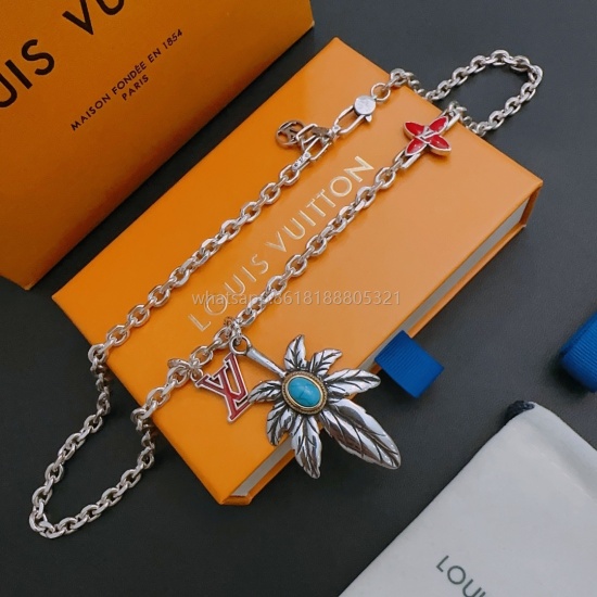 2023.07.23 1 Louis Vuitton LV Necklace Original Order Goods Counter New Model Retro Fashion Essential for Both Men and Women Can Wear Couple Style Same Rock Punk Thai Silver Style Retro Elements Fashion Versatile Official Website Same Necklace Latest Chai