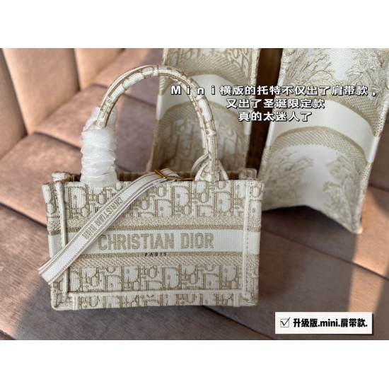 295 Boxless Upgrade Gold Size: 22 * 14cmD Home Tote Shopping Bag Tote24. The new early spring tote that can be carried is here! It's not so easy to use! 3D embroidery non ordinary goods search for dior tote tote bags