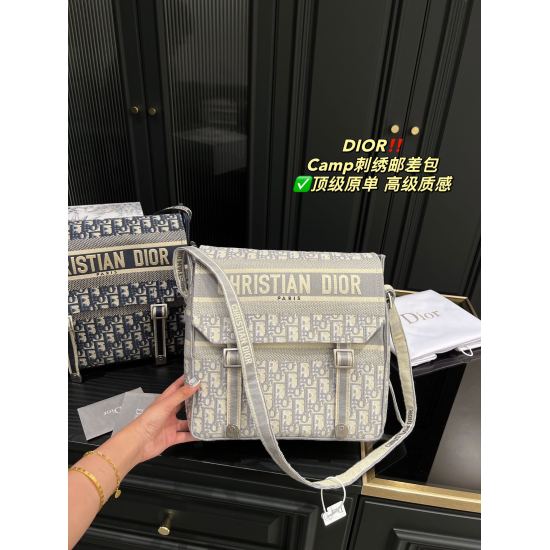 2023.10.07 P315 box matching ⚠️ Size 28.27 Dior Camp embroidered messenger bag ✅ I love the top original order! It's like killing men and women together! Embroidery and printing are completely non monotonous. The canvas material is really light, and there
