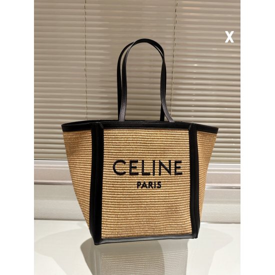 2023.10.30 P215 size: 28 * 30cm Celine Lafite Shopping Bag! Sailin is big and convenient! It is indeed a practical and durable model, I really like its color!