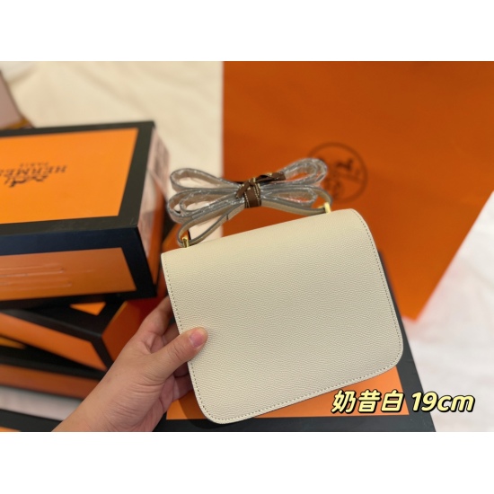 2023.10.29 260 comes with a full set of packaging size: 19 * 15cmH stewardess bag, Kangkang bag, original handmade, ⚠ : ⚠ The original Epsom cowhide logo is complete